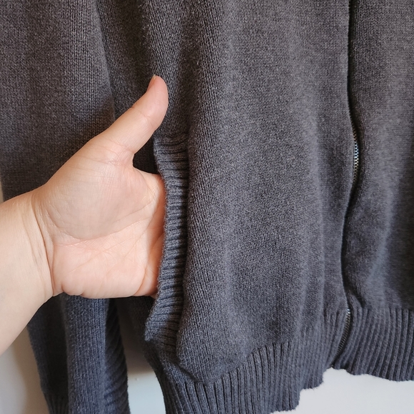 G by Guess Men's Knit Mock Neck Zip Cardigan Sz. XL Gray Ribbed Texture Sweater - Picture 8 of 16